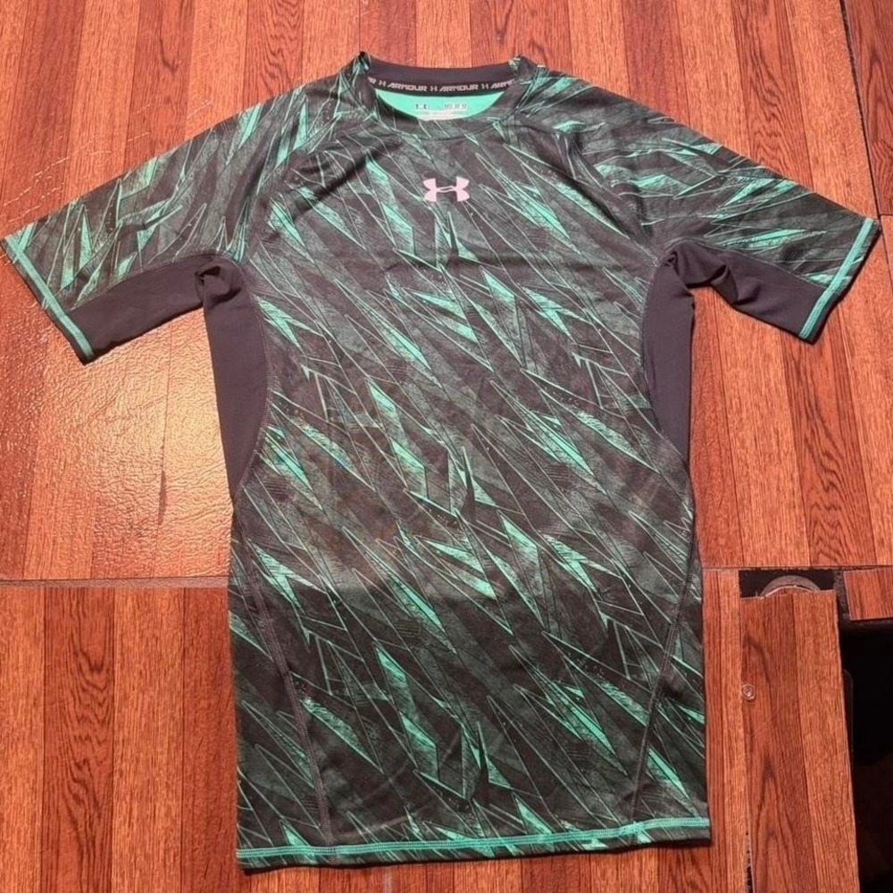 Under Armour Green Heat Tech Retro Sportswear Compression Shirt Medium